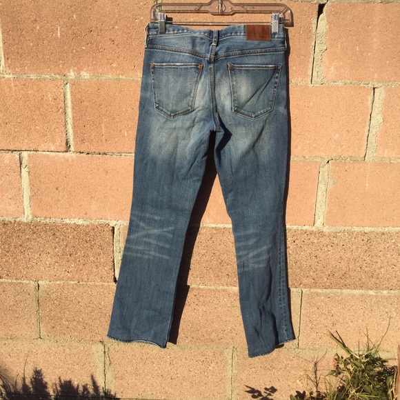 MADEWELL BOOT LEGGED DISTRESSED JEANS. - Picture 3 of 3